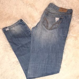 SOLD Hollister ripped jeans "Laguna skinny"